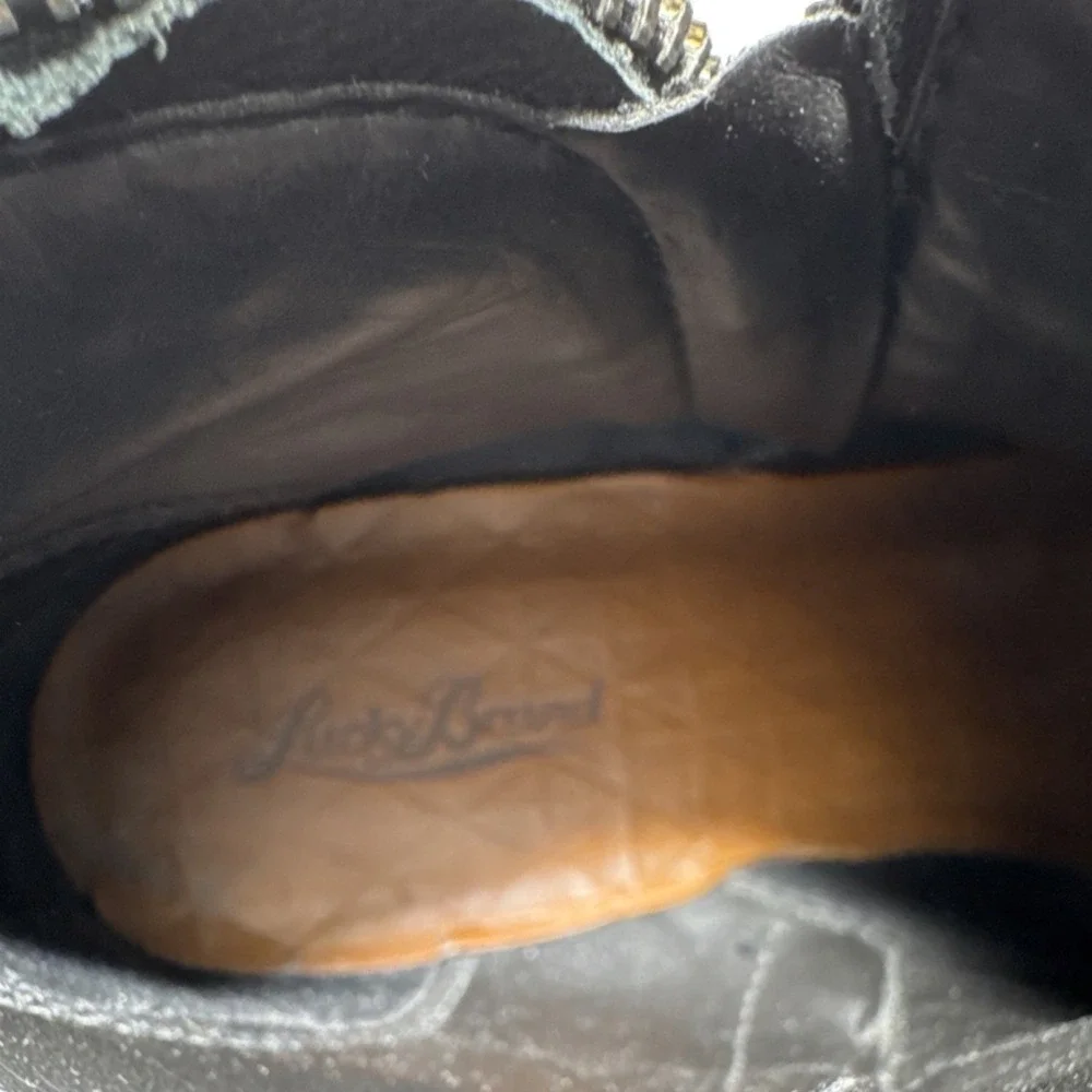 Lucky Brand Black Leather Ankle Bootie with Zipper and Textured Heel‎ Accent
